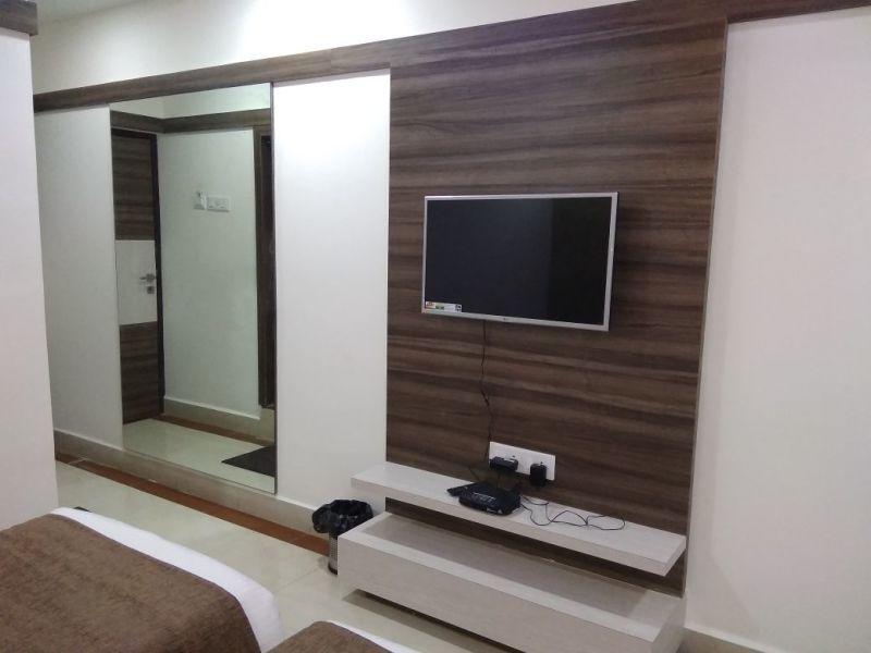 דיו Hotel Samrat מראה חיצוני תמונה